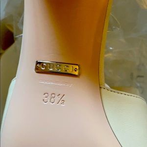 Ladies over sized Gucci Crystal Authentic creme